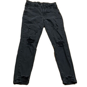 Ran can size 31 black distressed jeans good condition